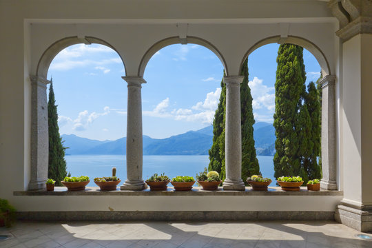 Sch&ouml;ner Ausblick auf den Comer See aus der Terrasse der Villa Monastero