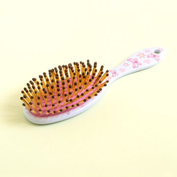 Creative idea: massage comb for hair with matches instead of teeth