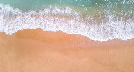 Aerial view of tropical sandy beach and ocean. Copy space - obrazy, fototapety, plakaty