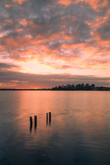 Obraz premium Sunrise over the River