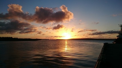 Obraz premium Setting sun