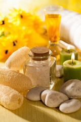 Obraz na płótnie Canvas Spa massage oil with treaments spa