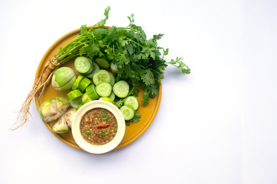 Shrimp paste sauce (nam prik kapi) served with mix vegetable