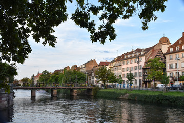 Brücke ber Ill in Straßburg, Elsaß, Frankreich, Europa / Strasbourg, Alsace, France, Europe