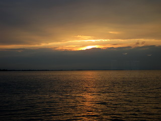 Fototapeta na wymiar Schöne Sonnenuntergangsstimmung am Bodensee