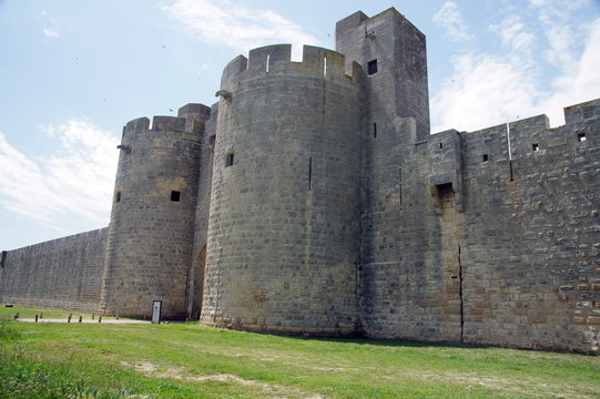 cit&eacute; m&eacute;di&eacute;val aigues mortes