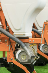 Precision inline seeder. A row seeder. Seed drill. Fragment.