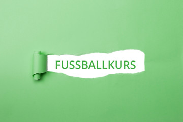 Fussballkurs grüner Schriftzug