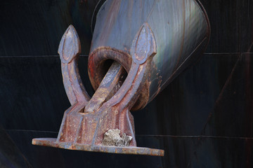 Cargo on the anchor
