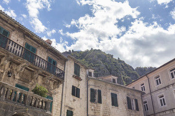 Fototapeta na wymiar Architecture in the old city of Kotor, Montenegro.