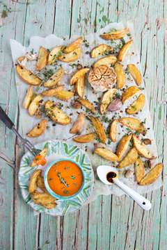 Roast spanish  spicy potato wedges with ""brava""sauce