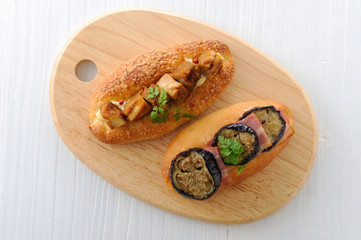 惣菜パン　おかずパン　パンイメージ　
