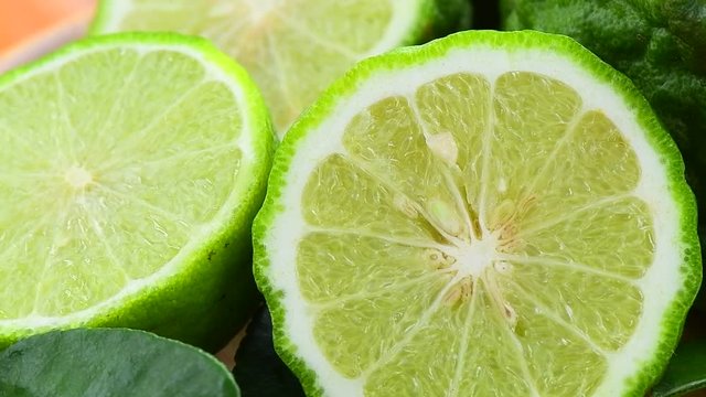  bergamot sliced rotation