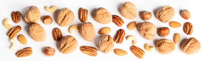 Pattern of nuts mix