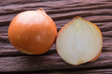 different onions on wood