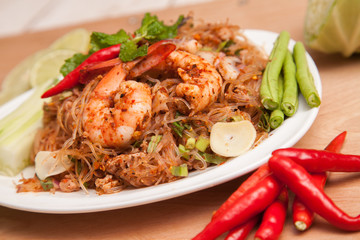 Spicy vermicelli shrimp - Thai food