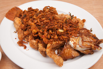 Fried fish and garlic thai style sauce - Thai food