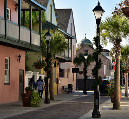 On the street in the city St. Augustine. Lanterns and palm trees.