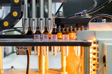 Manufacturing of bottles plastic line, bottle plastic hot blow process transportation raw material by automatic conveyer