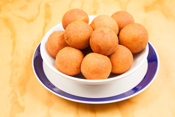 Buñuelos, Colombian tradition