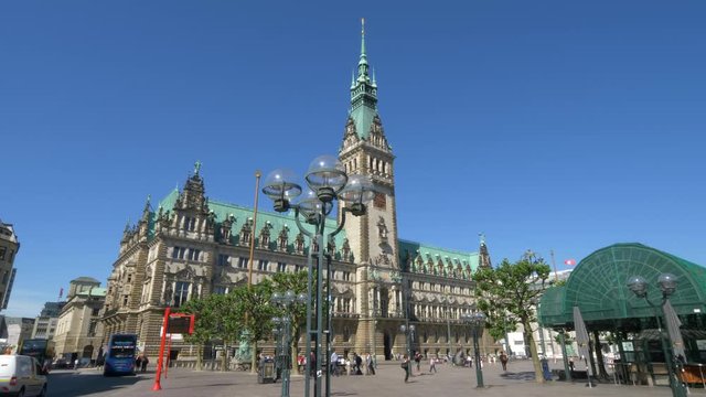Hamburg town hall, slow slider move