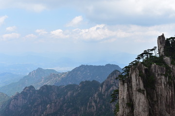 Fototapeta na wymiar china yellow mountain