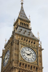 Fototapeta na wymiar a beautiful photo of the clock of London's Big Ben Tower bell Tower, detail