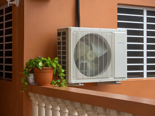 High efficiency modern AC-heater inverter unit, energy save solution-horizontal, outside a...