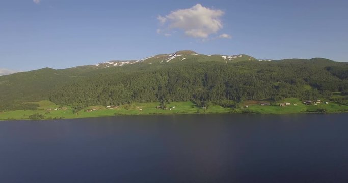Oppheimsvatnet Lake, Oppheim, Voss, Hordaland, Norway 