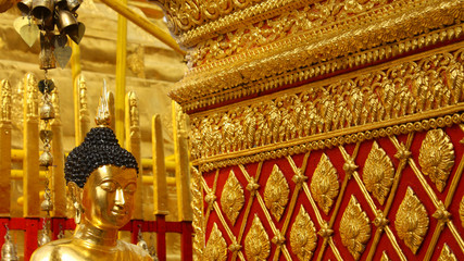 Templo Wat Doi Suthep en la ciudad de Chiang Mai, Tailandia