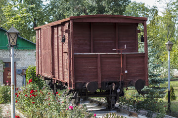 A railway carriage of 1900