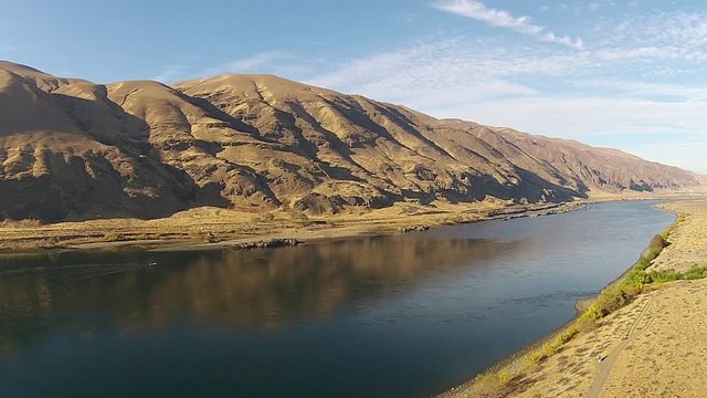 Columbia River below Priest Rapids from drone
