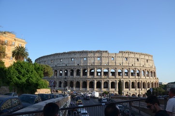 Fototapeta na wymiar colosseum ancient rome travel italy