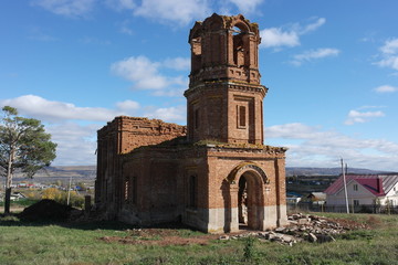  old destroyed church 3