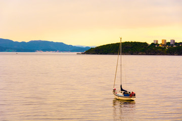 Fototapeta premium calm sailing