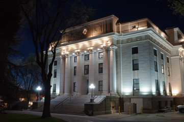 Fototapeta na wymiar The Yavapai County Courthouse in Prescott, Arizona photographed at night