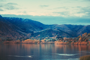 sunset in Lake Hayes, Queenstown New Zealand landscape
