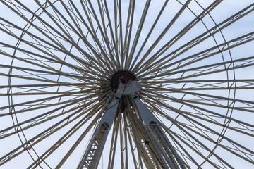 Naklejka premium Riesenrad im Vergnügungspark