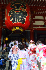  Sensoji temple Asakusa, Tokyo.