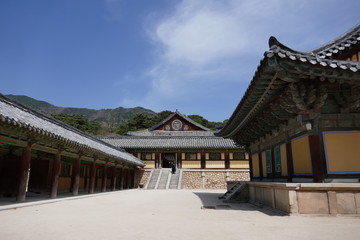 Fototapeta premium UNESCO Heritage Bulguksa Buddhist Temple with Blue Sky. Gyeongju, South Korea.