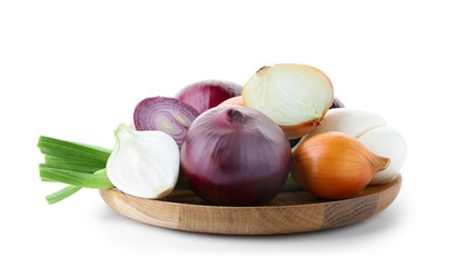 Plate with fresh onions on white background