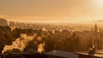 Sonnenaufgang Kleinstadt