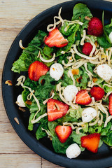 Erdbeer-Mozzarella Salat