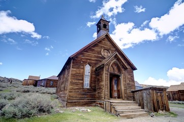 abandoned village bodie