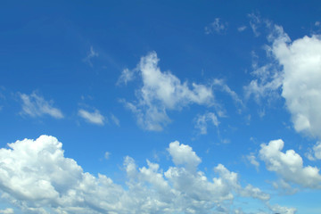 Naklejka na ściany i meble cloud in the blue sky 