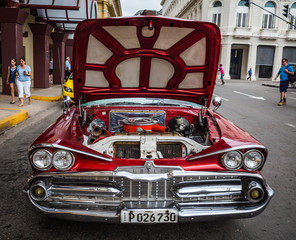 HABANA, CUBA-JANUARY 13: Old car on January 13, 2018 in Habana, Cuba. Old car on the city street
