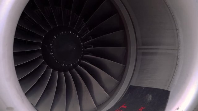 Aircraft repair 4k