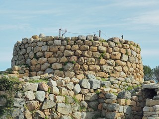 Nuraghe La Prisgiona bei Arzachena in der Provinz Sassari auf Sardinien 
