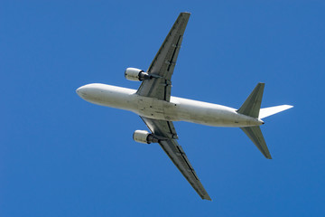 Fototapeta na wymiar Boeing 767-300ER takeoff
