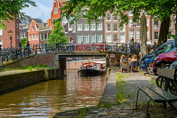 Fototapeta premium Kanał w Amsterdamie